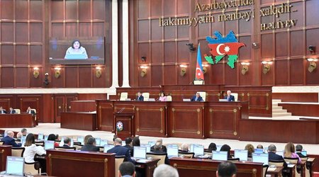 Milli Məclisin növbəti iclası başlayıb