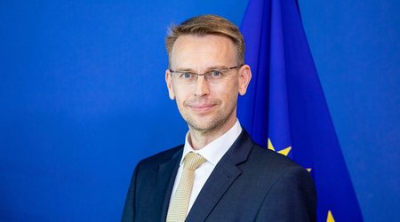 Peter Stano: No single position in EU regarding recognition of Russian presidential elections