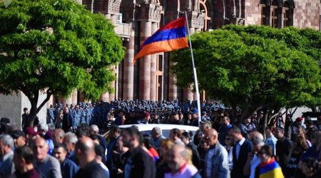 Protest rally starts in center of Yerevan