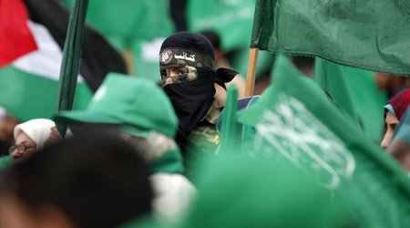 Hamas considers relocation of political office from Qatar to Iraq