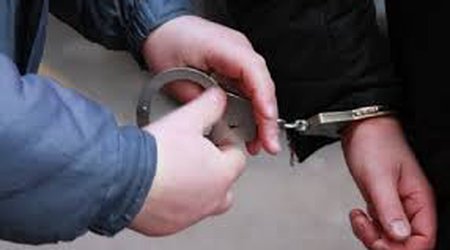 В Агджабеди задержан подозреваемый в краже алкоголя и сигарет из магазина