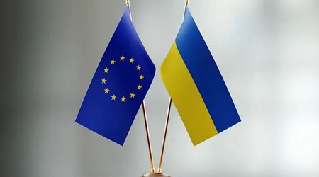 EU and Ukraine expected to sign security pact