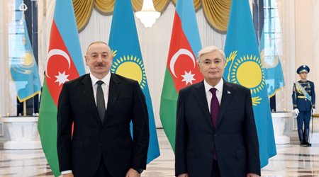 Astanada Azərbaycan və Qazaxıstan prezidentlərinin görüşü keçirilib - Yenilənib