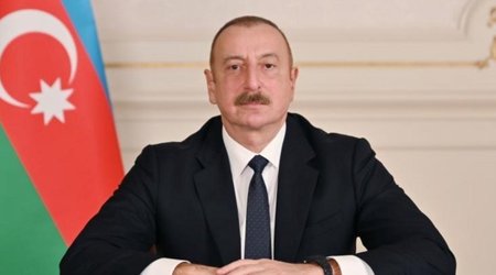 Ильхам Алиев пожелал победы сборной Турции в матче с Нидерландами