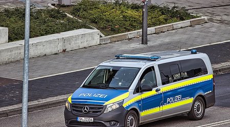 Germany issues international search for 8 Russian citizens