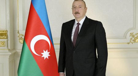 Prezident Londonda görüşlər keçirir - Yenilənir