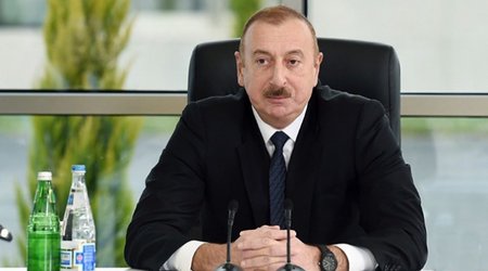 İlham Əliyev “Avropa Siyasi Birliyi” 4-cü Zirvə toplantısının bağlanış sessiyasında iştirak edir