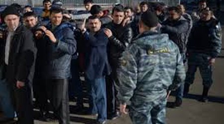Rusiyada miqrantlarla bağlı qanun qəbul olunub