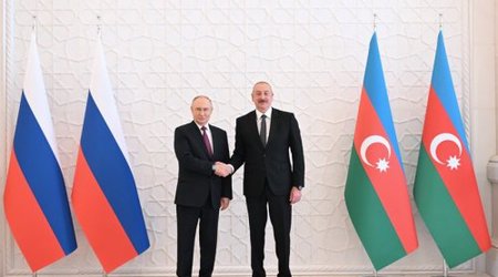 Путин подтвердил готовность России содействовать заключению мирного договора