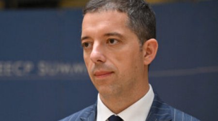 Serbiyanın xarici işlər naziri Azərbaycana səfər edib