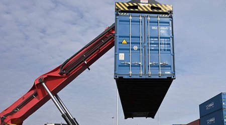 Container shortage in Russia causes rise in prices for shipping from China