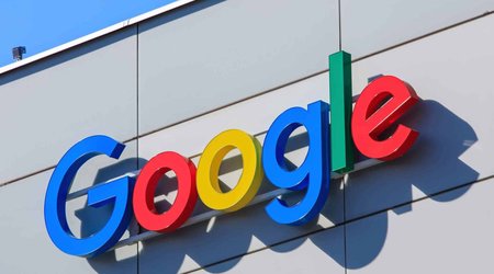"Google" minlərlə şirkətə ziyan vurmaqda ittiham olunur