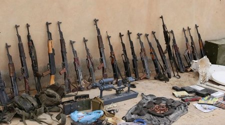В Ханкенди обнаружено большое количество оружия и боеприпасов