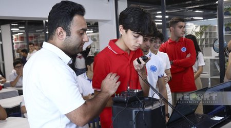 Азербайджанские школьники во второй раз установили связь с Международной космической станцией