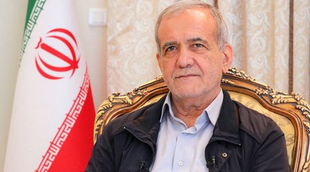 İran Prezidenti Qətərdə rəsmi səfərdədir