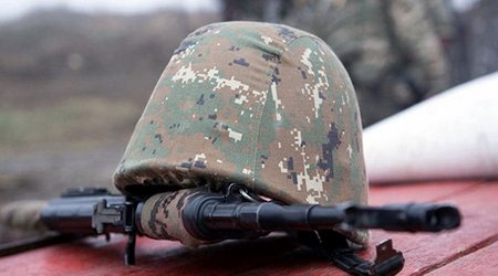 Ermənistanda hərbi qulluqçu güllələnib