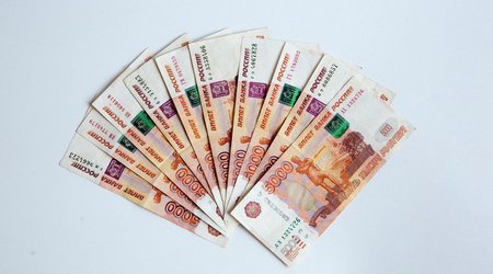 Russia and Iran nearly fully transition to national currencies in bilateral trade