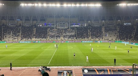 Лига Европы УЕФА: "Карабах" крупно уступил "Аяксу" на фоне спорных решений рефери