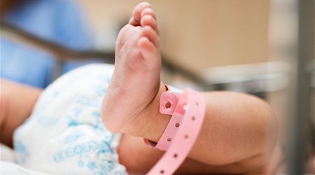 В Загатале младенец скончался во время родов