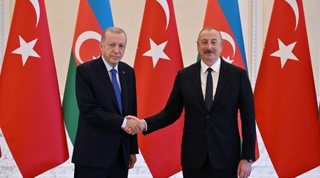 Ərdoğan İlham Əliyevi Zəfər Günü münasibətilə təbrik edib