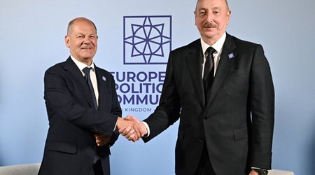 Almaniya Kansleri İlham Əliyevə zəng edib