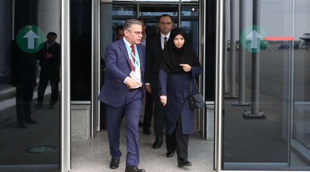 Pezeşkianın əvəzinə Bakıya vitse-prezident gəlib