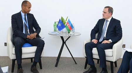 Jeyhun Bayramov meets NATO assistant secretary general