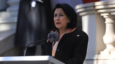 Gürcüstan prezidenti Avropanı köməyə çağırıb