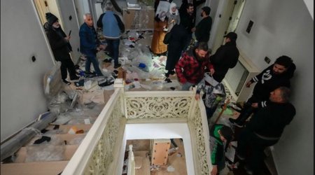 Bəşər Əsədin talan edilən sarayından yeni görüntülər yayılıb