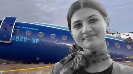 Aviaqəzadan sağ çıxan şəxs təyyarə bələdçisinin cəsarətindən danışıb