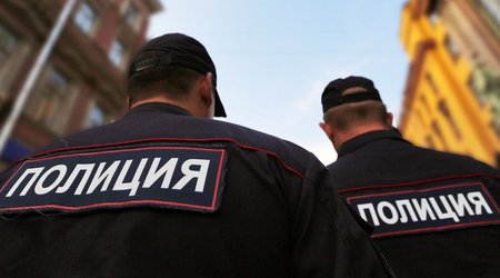 Rusiyada polisə miqrantların evlərinə maneəsiz daxil olmaq hüququ veriləcək
