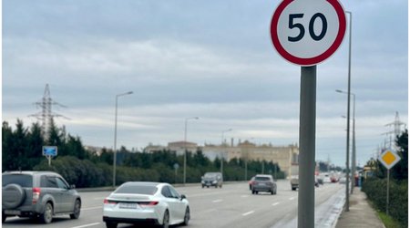В Баку на улице Микаила Алиева снижено ограничение скорости