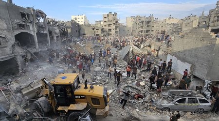 Qatar's emir discusses Gaza ceasefire developments with Biden