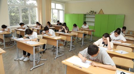 Управление образования города Баку проведет экзамен экстерном для 1 232 человек