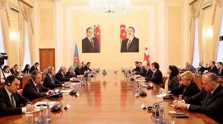 Gürcüstan Ermənistan və Azərbaycana üçtərəfli əməkdaşlıq təklif edir