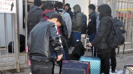 Almaniya ölkəsinə qayıdan suriyalılara ödəniş edir