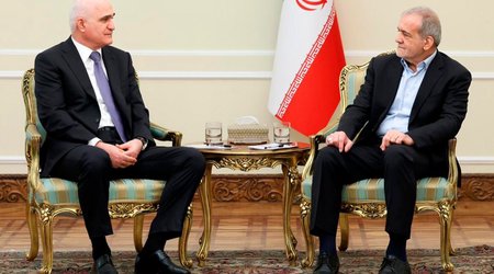 Şahin Mustafayev Məsud Pezeşkianla görüşüb