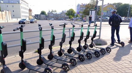 В Азербайджане утверждено количество малых электрических транспортных средств по зонам