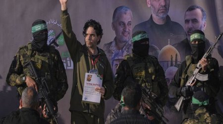 HAMAS-ın azad etdiyi daha iki girov İsrailə təhvil verilib