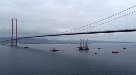 Çanaqqala boğazında gəmilərin hərəkəti dayandırılıb