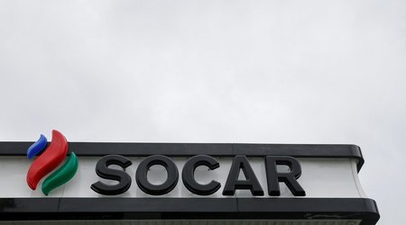 SOCAR оценивает возможность производства экологичного авиатоплива