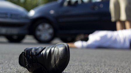 В Хатаинском районе Баку 65-летнего мужчину сбил автомобиль