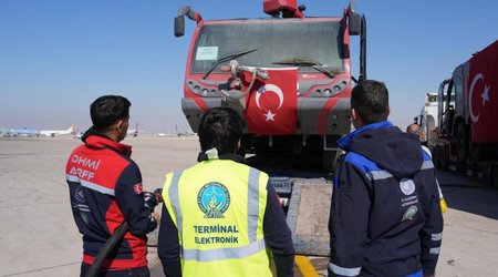 Türkiyə Dəməşq hava limanını bərpa edir