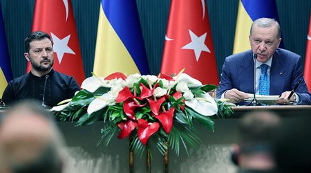 Türkiyə və Ukrayna liderləri görüşüb