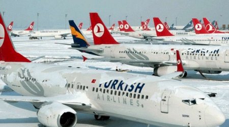 İstanbul Hava Limanında uçuşlar təxirə salınıb