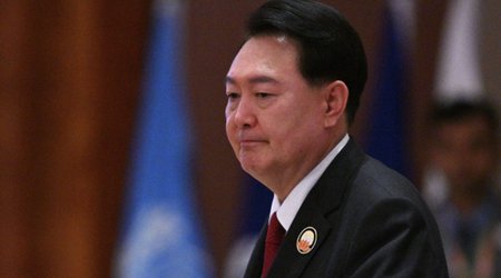 Президент Южной Кореи просит прощения