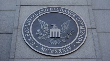 В регуляторе США не считают мемкоины ценными бумагами