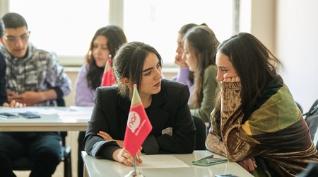 Nar continues to share its expertise in mobile communications with AZTU students