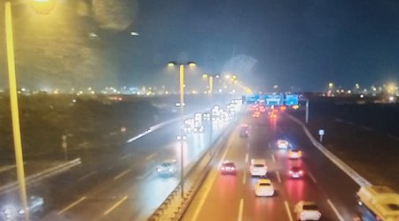 На ряде бакинских дорог снижен скоростной режим
