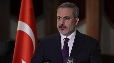 Hakan Fidan Britaniyaya gedir
